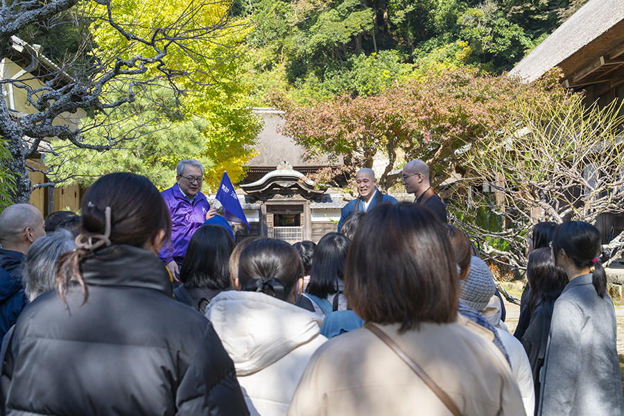 「舎利殿」見学2