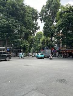 ハノイ市内
