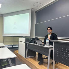 消費者行動論　経営学部卒業生
A Inc.（エース）COO　出嶋 翔 氏