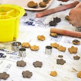 陶芸倶楽部が世田谷区立三軒茶屋小学校で「陶芸講座」を開催しました