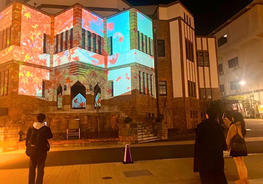 教養ゼミ「科学とアートの融合」の活動成果としてプロジェクションマッピングとアート作品展示を行いました