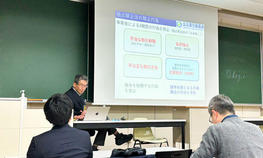 経済学部の授業にて公正取引委員会による「独占禁止法教室」が開催されました