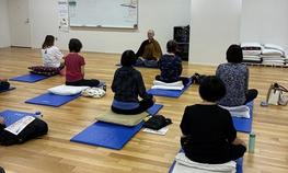 世田谷区保健センターで仏教学部教員による坐禅体験会が実施されました